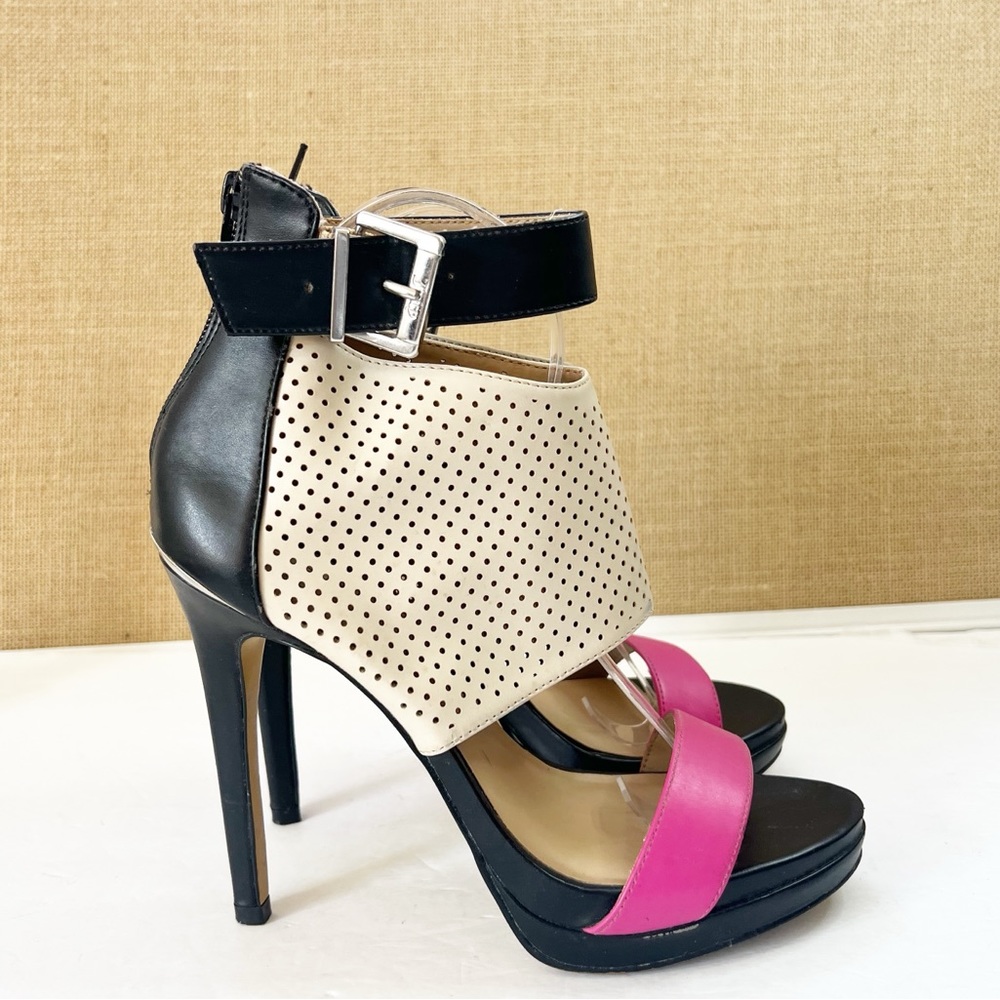 Juicy Couture Colorblock Pink, Crème, and Black Platform High Heels Size 7.5